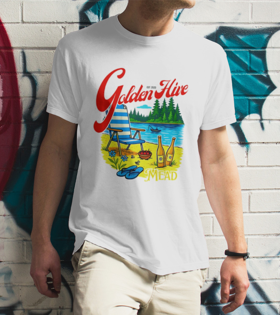 Golden Hive Mead Est 2023 Lakefront Bliss Vintage Escape T-Shirt