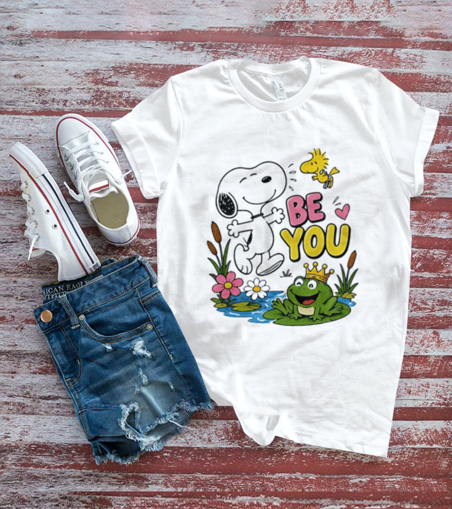 Snoopy And Woodstock Be You Frog Watercolor Flowers T-Shirt