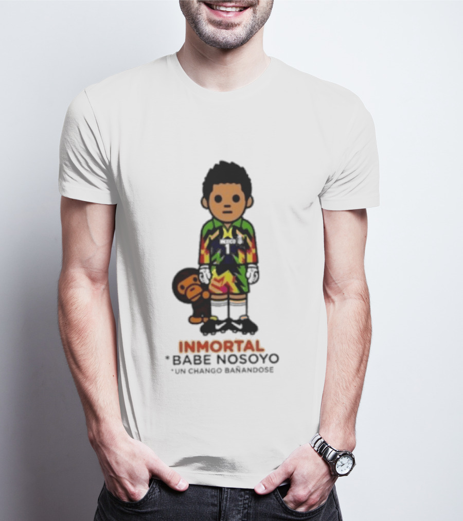 Jorge Campos Inmortal Babe Nosoyo Un Chango Bañandose Colorful Soccer Legend And Monkey T-Shirt