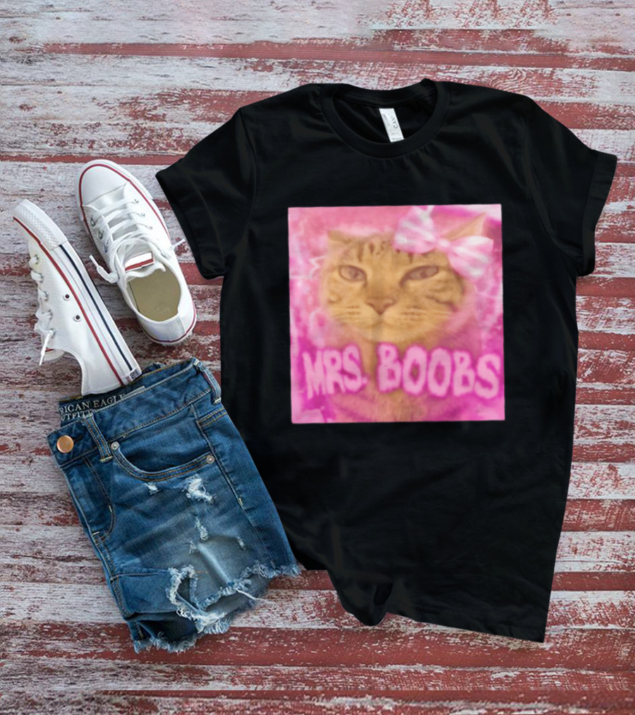 Mrs Boobs Cat Pink Aesthetic With Bow T-Shirt