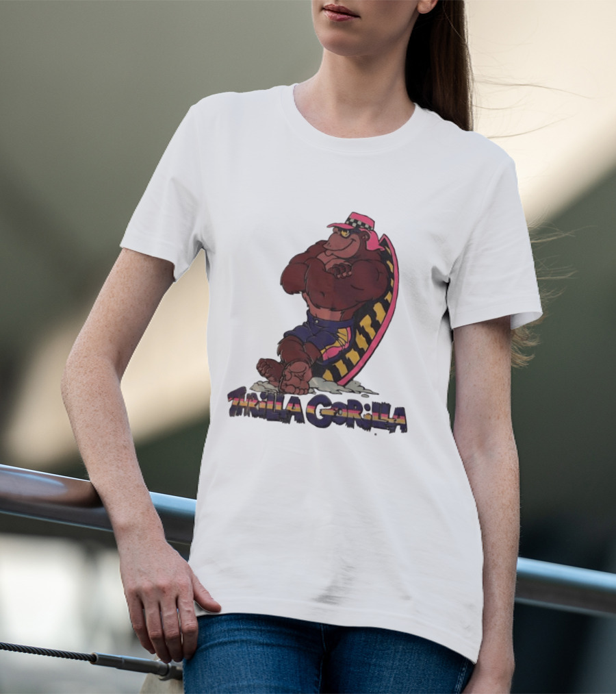 Thrilla Gorilla Town And Country Surf Checkered Hat Surfboard T-Shirt