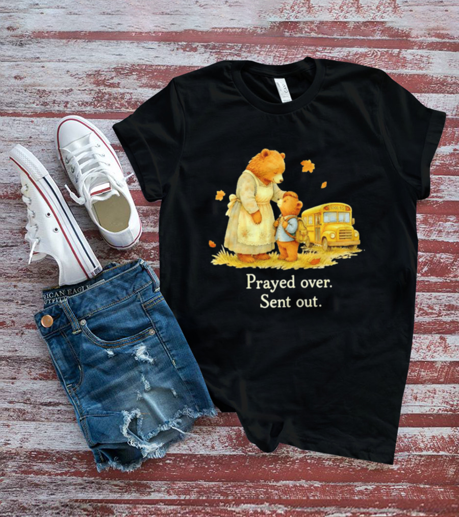 Mama Bear And Cub School Bus Prayed Over Sent Out Back To School Autumn Scene T-Shirt