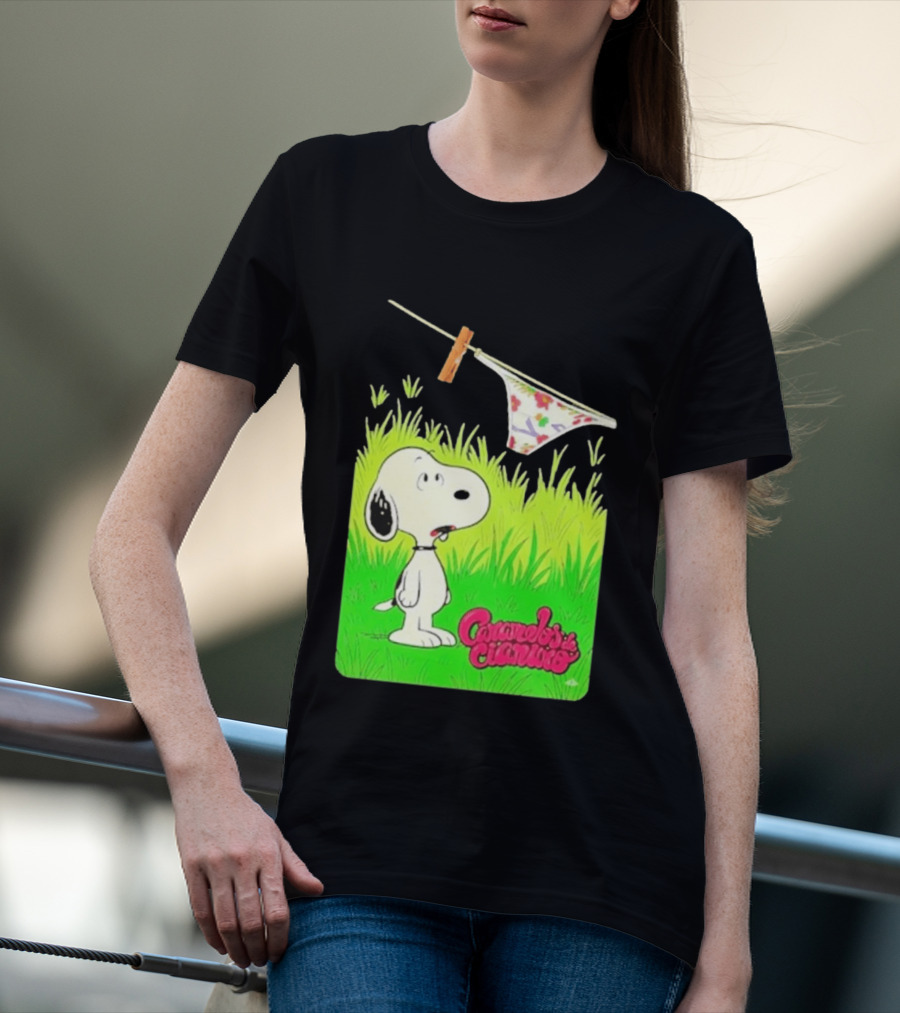 Snoopy Caramelos De Cianuro En Español Classic Cartoon And Rock Band Fusion T-Shirt
