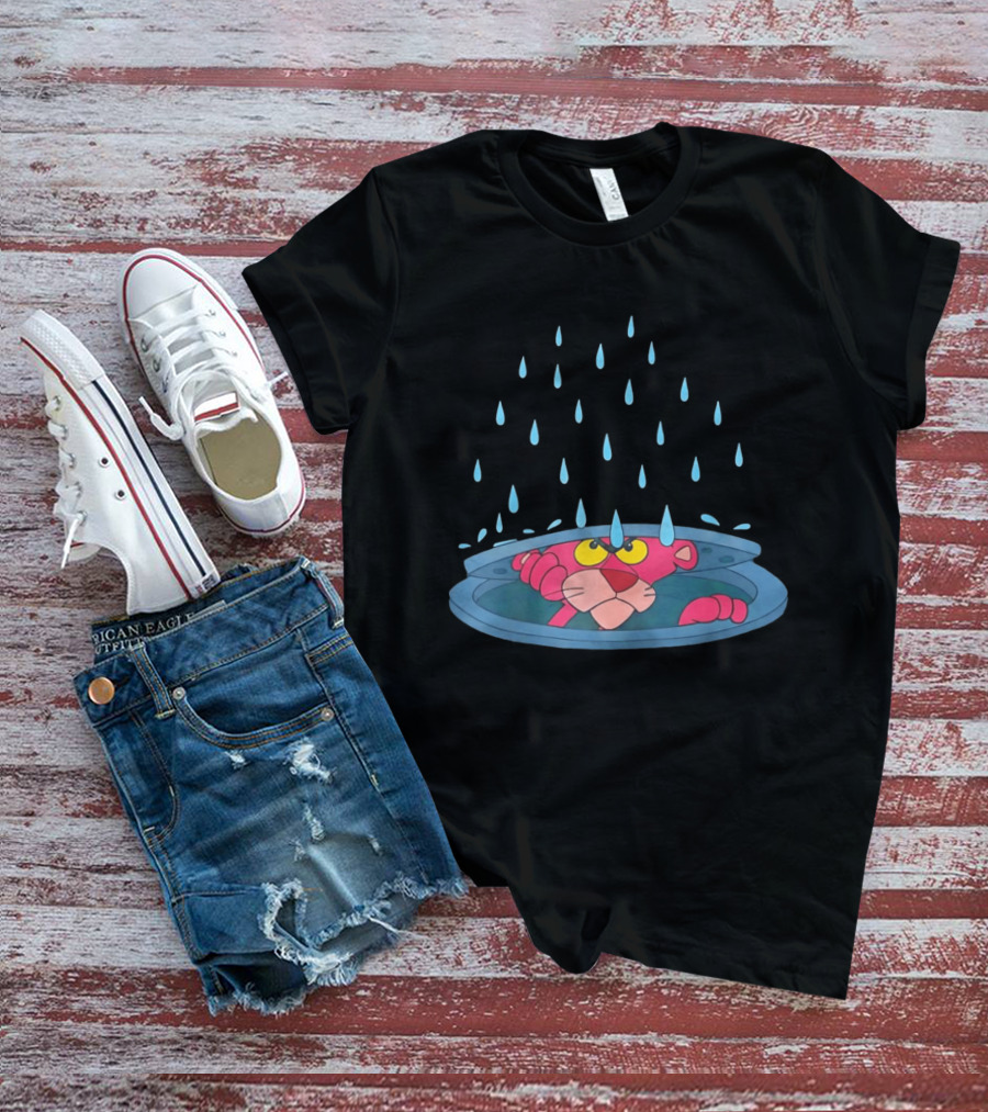 Pink Panther Peek Manhole Rainstorm Scene T-Shirt
