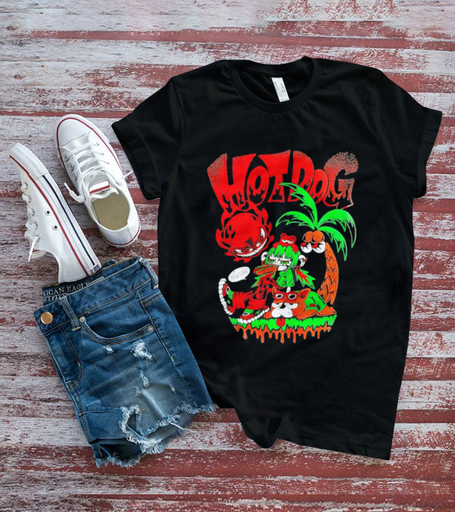 Hotdog Atsusugi Girl With Bear Hat And Dog Under Palm Tree T-Shirt