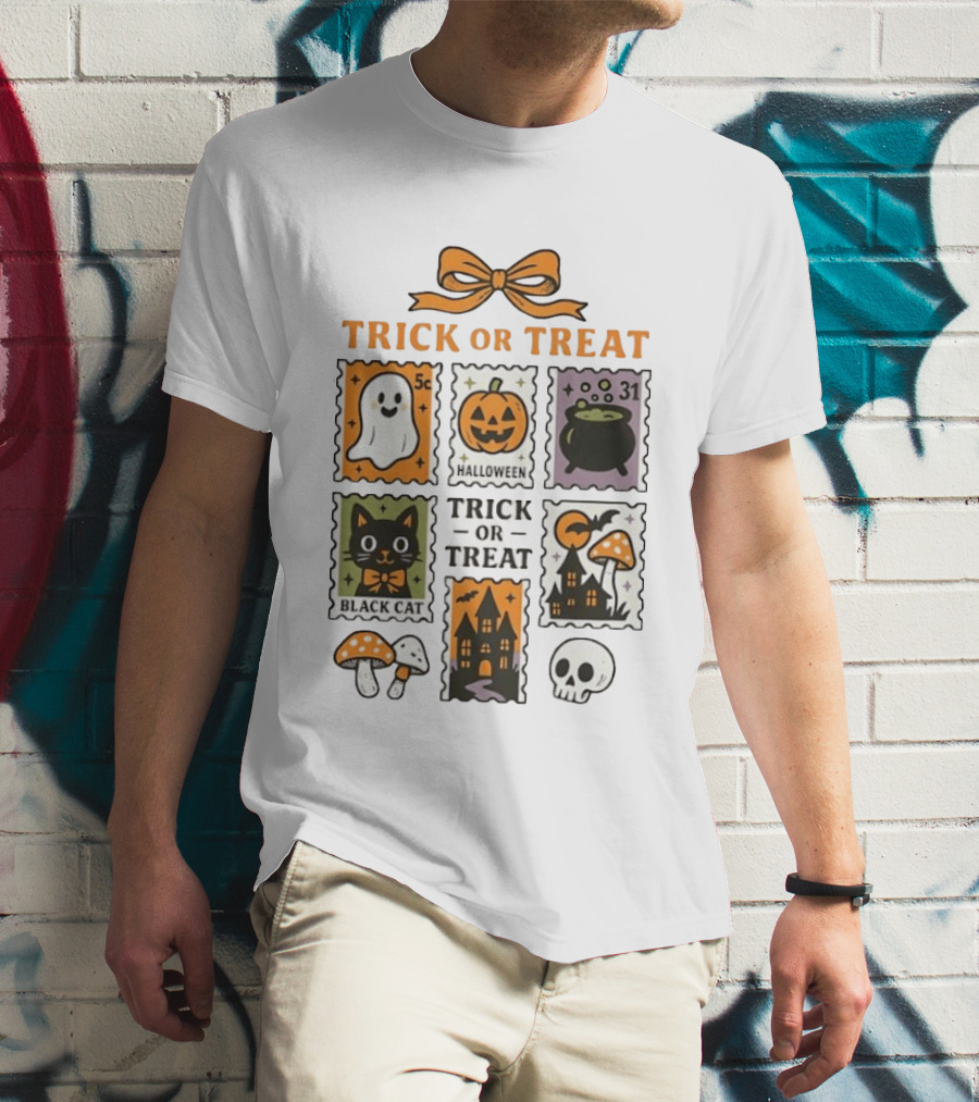 Trick Or Treat Halloween Ghost Pumpkin Cauldron Black Cat Haunted House T-Shirt