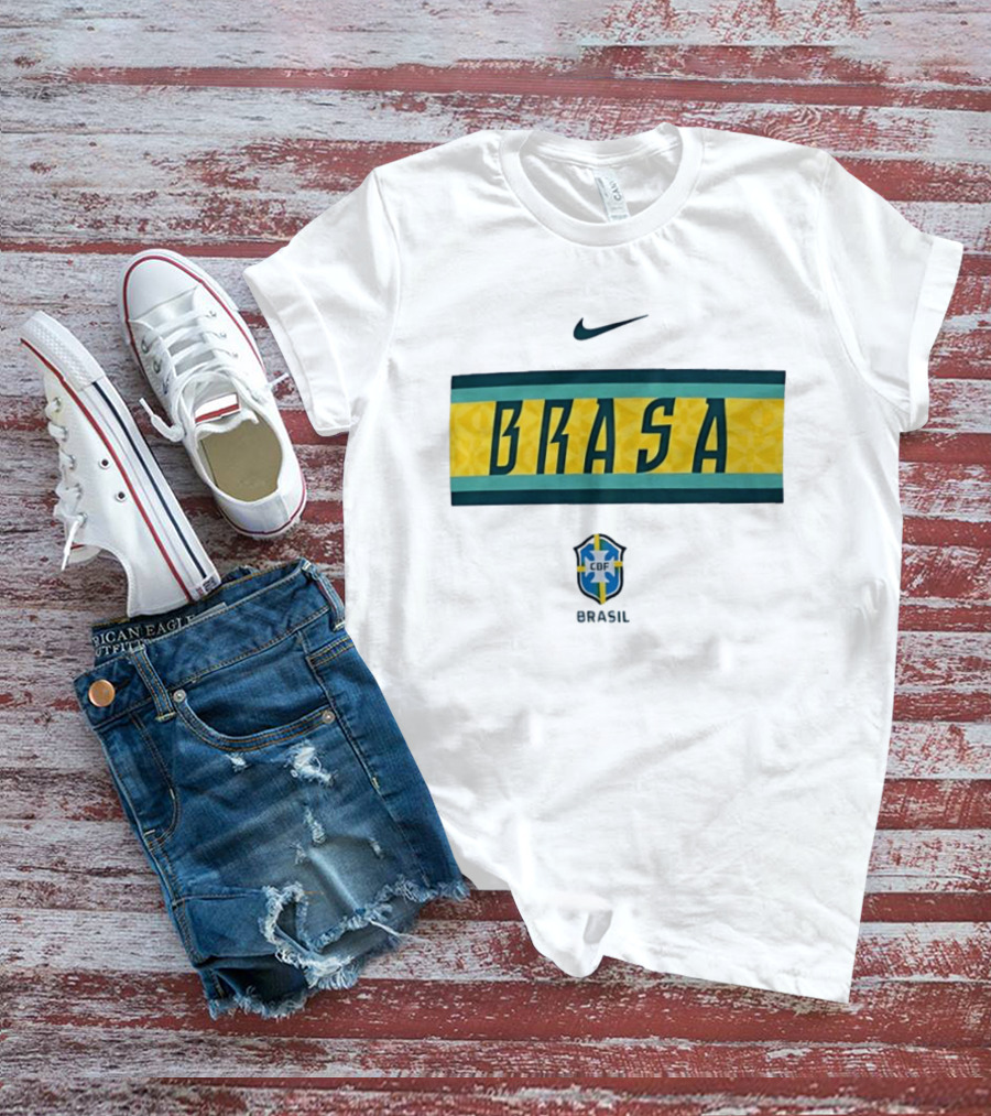 Nike Brasa Brazil CBF Football Crest T-Shirt