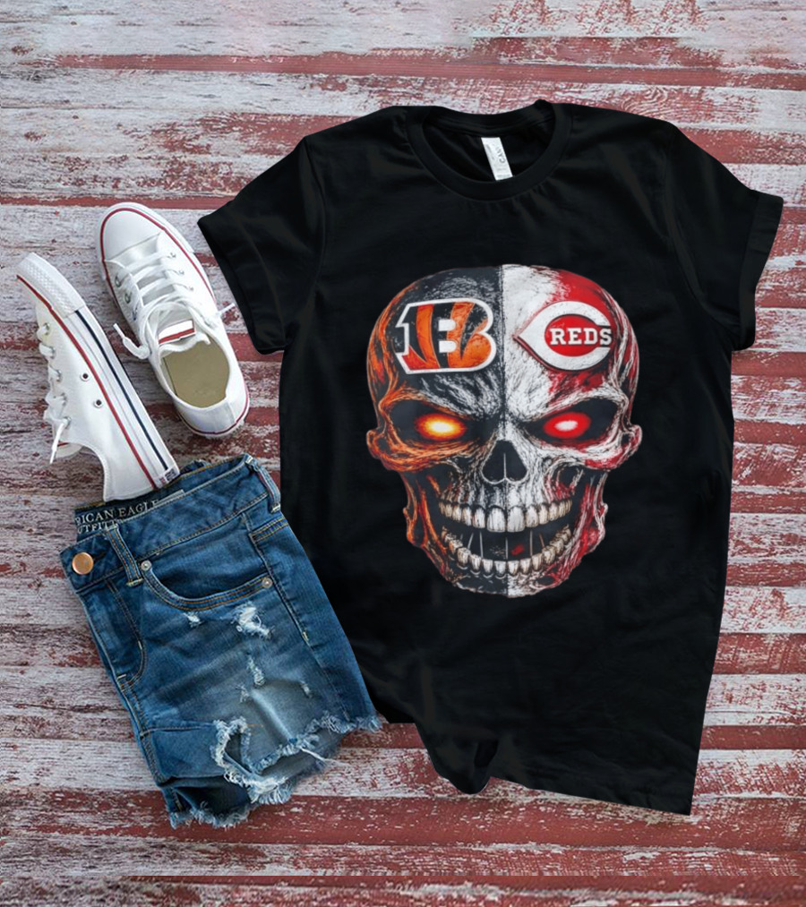 BENGALS REDS Skull Split Face Dual T-Shirt