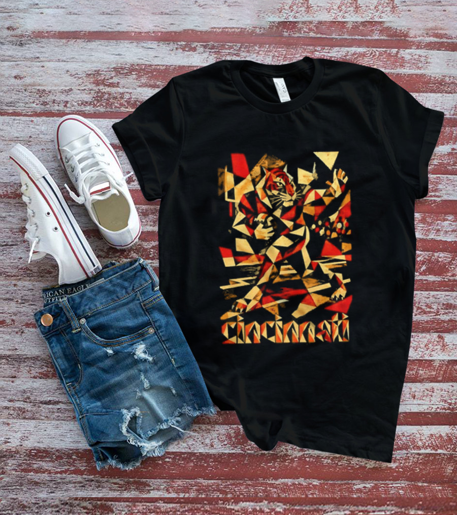 Bengals Tiger Running With Football Cincinnati T-Shirt