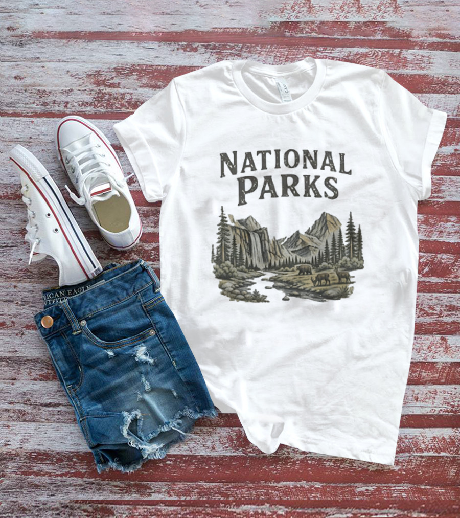 Protect Our National Parks Leave No Trace Nature Yosemite Bears Deer Mountains Forest T-Shirt