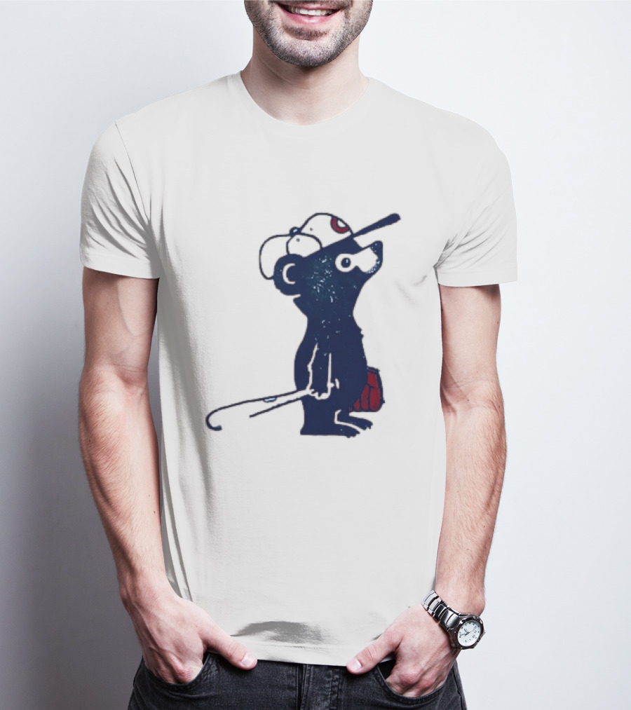 Chicago Cubs Baseball Bear Hitting With Bat And Glove T-Shirt