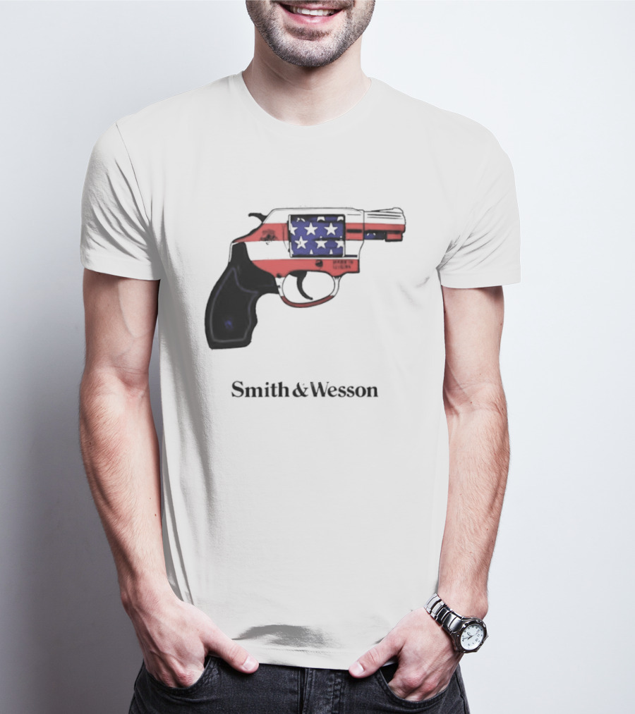 Smith And Wesson American Flag Revolver Firearm T-Shirt