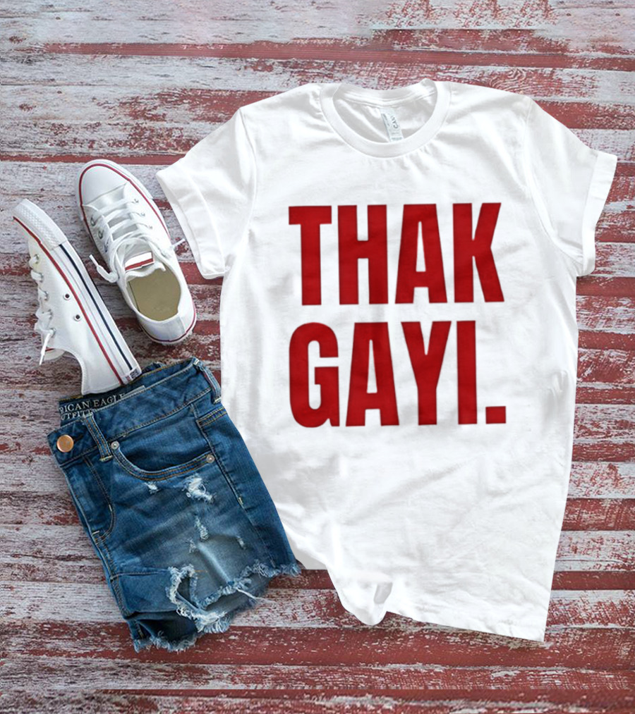 Thak Gayi Hindi Tired Exhausted Text Bold Red T-Shirt