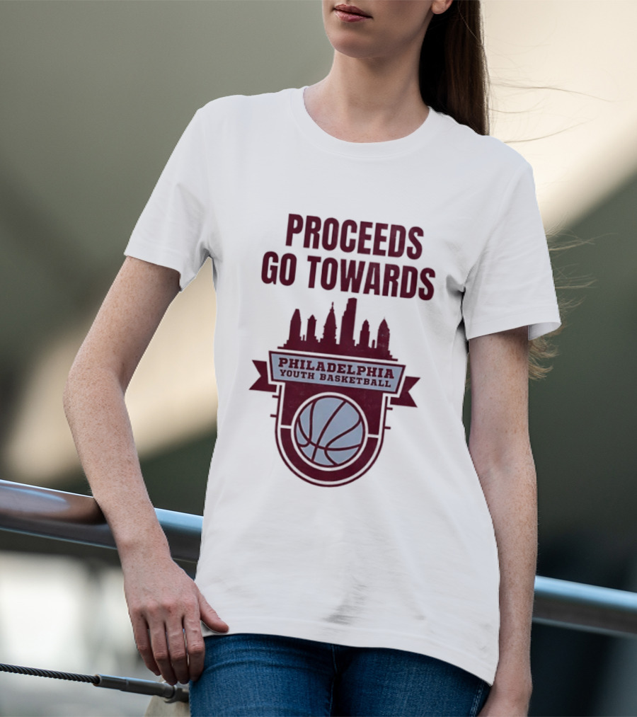 Philadelphia Youth Basketball Supporting Skyline And Ball T-Shirt