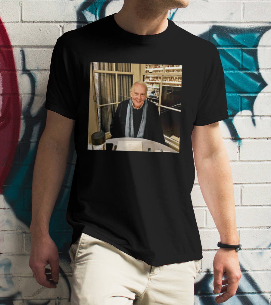 I Don't Know Who This Is. T-Shirt