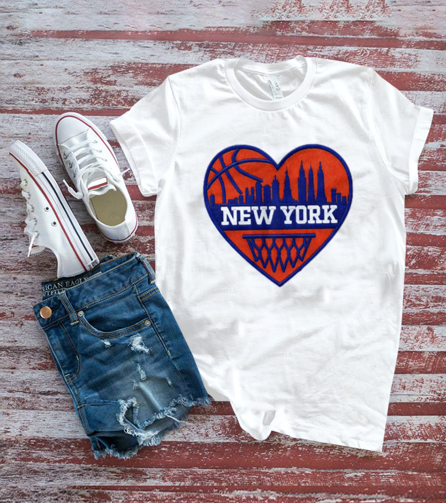 New York Knicks Heart Skyline Basketball Hoop T-Shirt