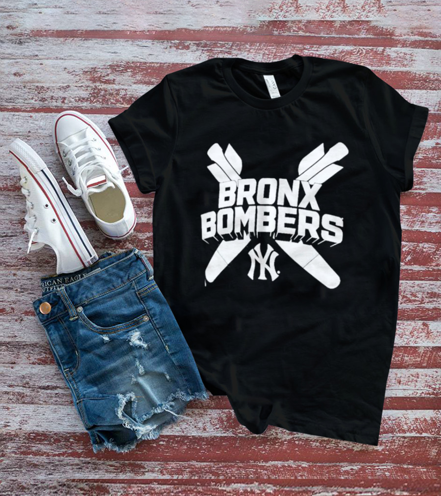 New York Yankees Bronx Bombers NY Logo With Baseball Bats T-Shirt