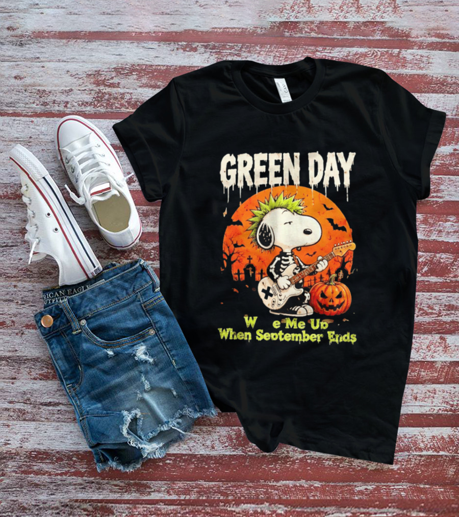 Green Day Snoopy Skeleton Guitar Wake Me Up When September Ends Halloween Pumpkin T-Shirt