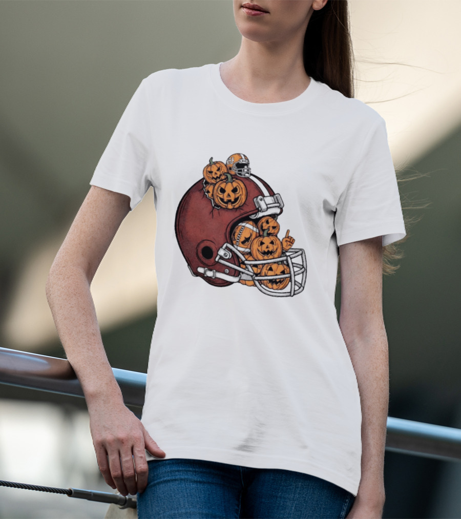 Cleveland Browns Halloween Pumpkin Football Helmet T-Shirt
