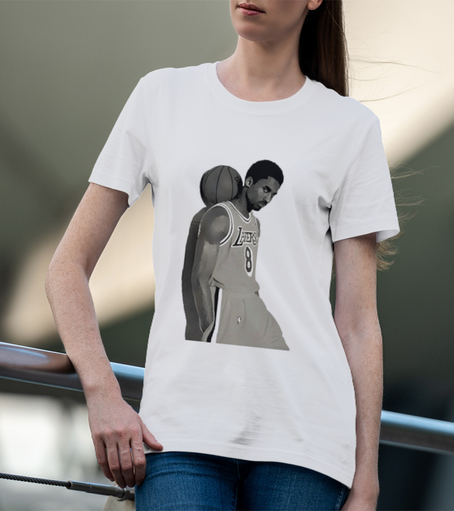 Kobe Bryant LA Lakers NBA Legend Iconic Number 8 T-Shirt