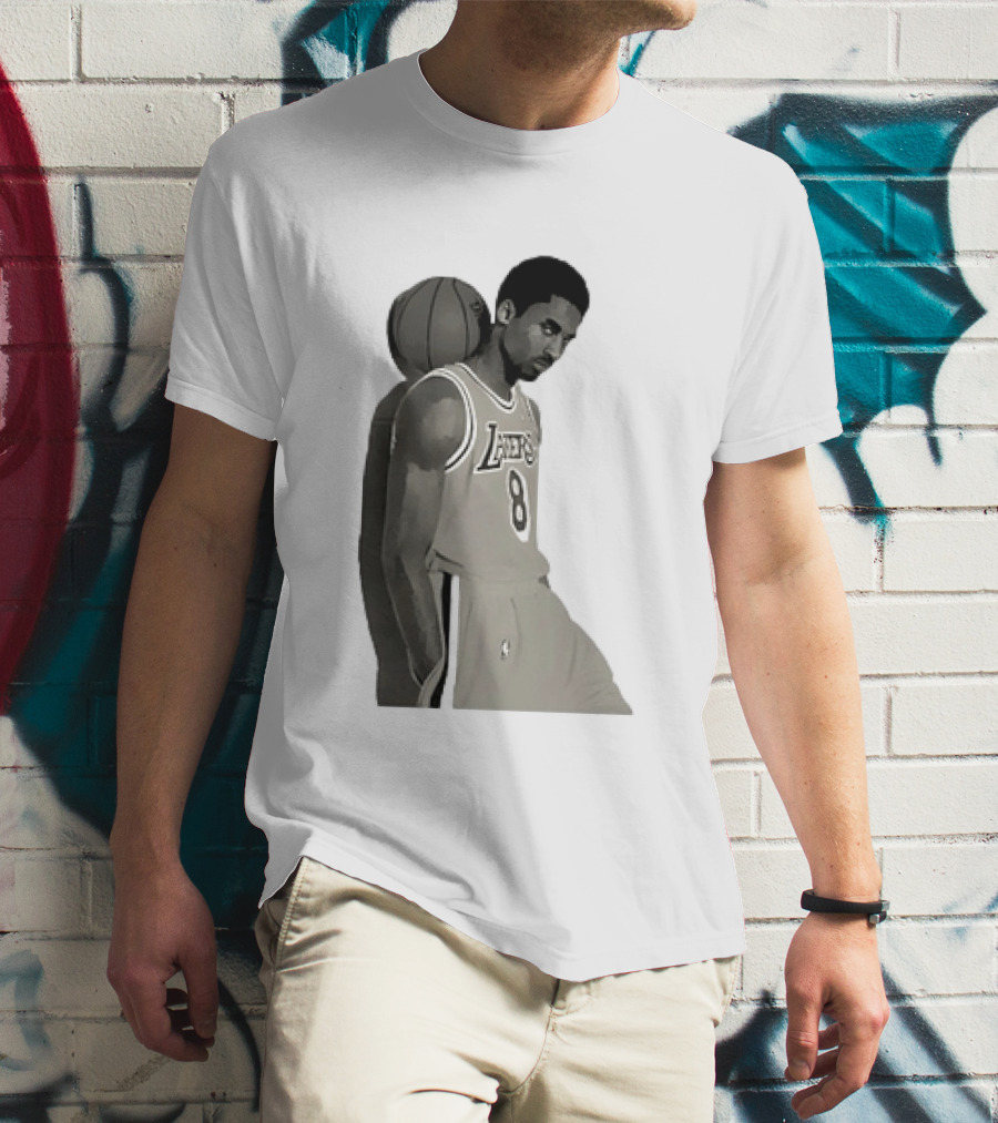 Kobe Bryant LA Lakers NBA Legend Iconic Number 8 T-Shirt