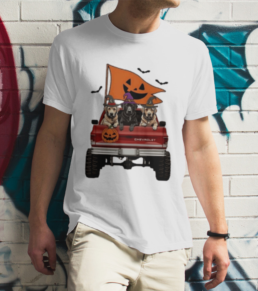 Chevrolet Halloween Dogs In Truck With Pumpkin And Bats T-Shirt
