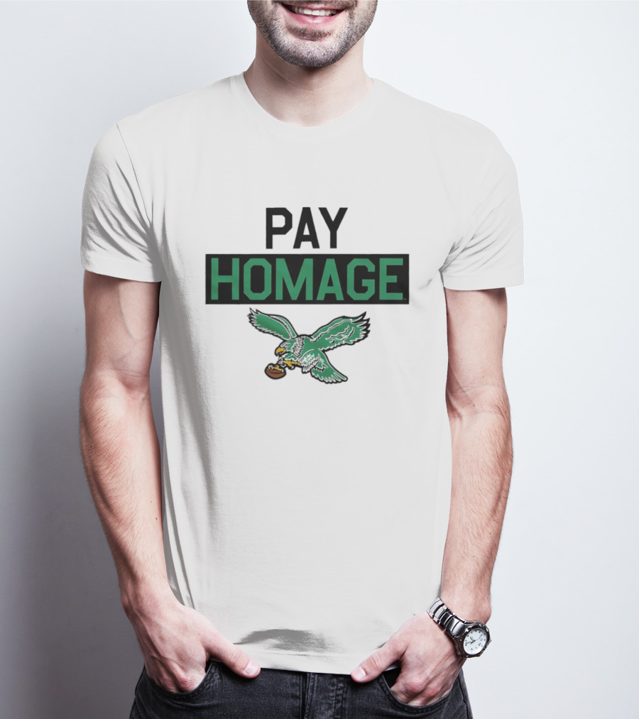 Pay Homage Philadelphia Eagles Football Vintage Eagle Carrying Football T-Shirt