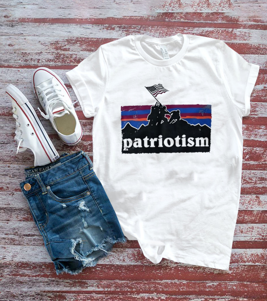 Patriotism Distressed Iwo Jima Flag Raising Retro Stripes T-Shirt