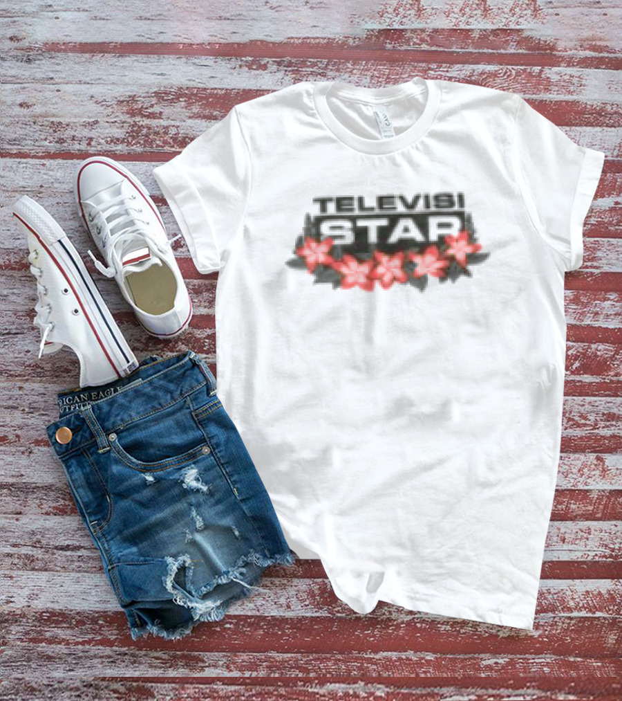 Televisi Star Island Bloom White Catalog Store T-Shirt