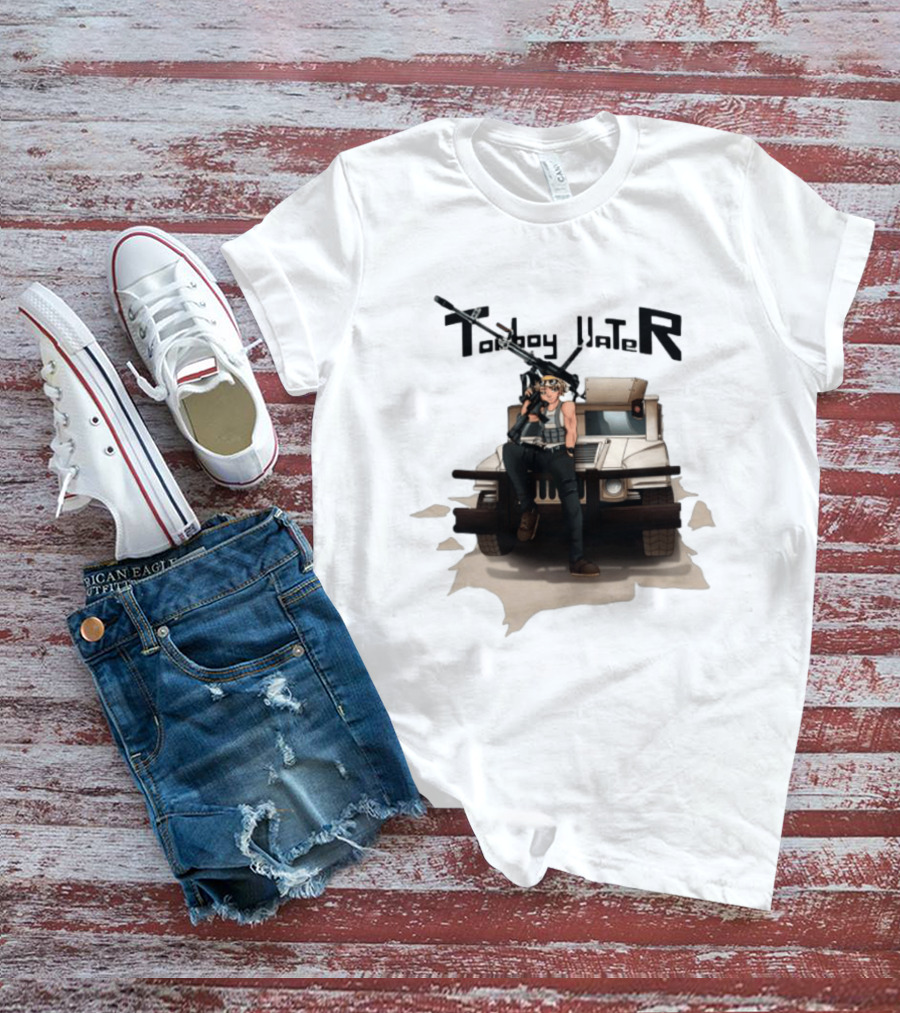 Tomboy Hater Anime Character With Gun And Armored Vehicle T-Shirt