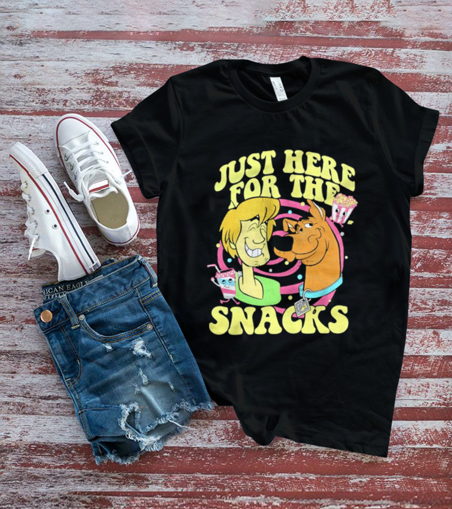 Scooby Doo Shaggy Just Here For The Snacks Popcorn Fun T-Shirt