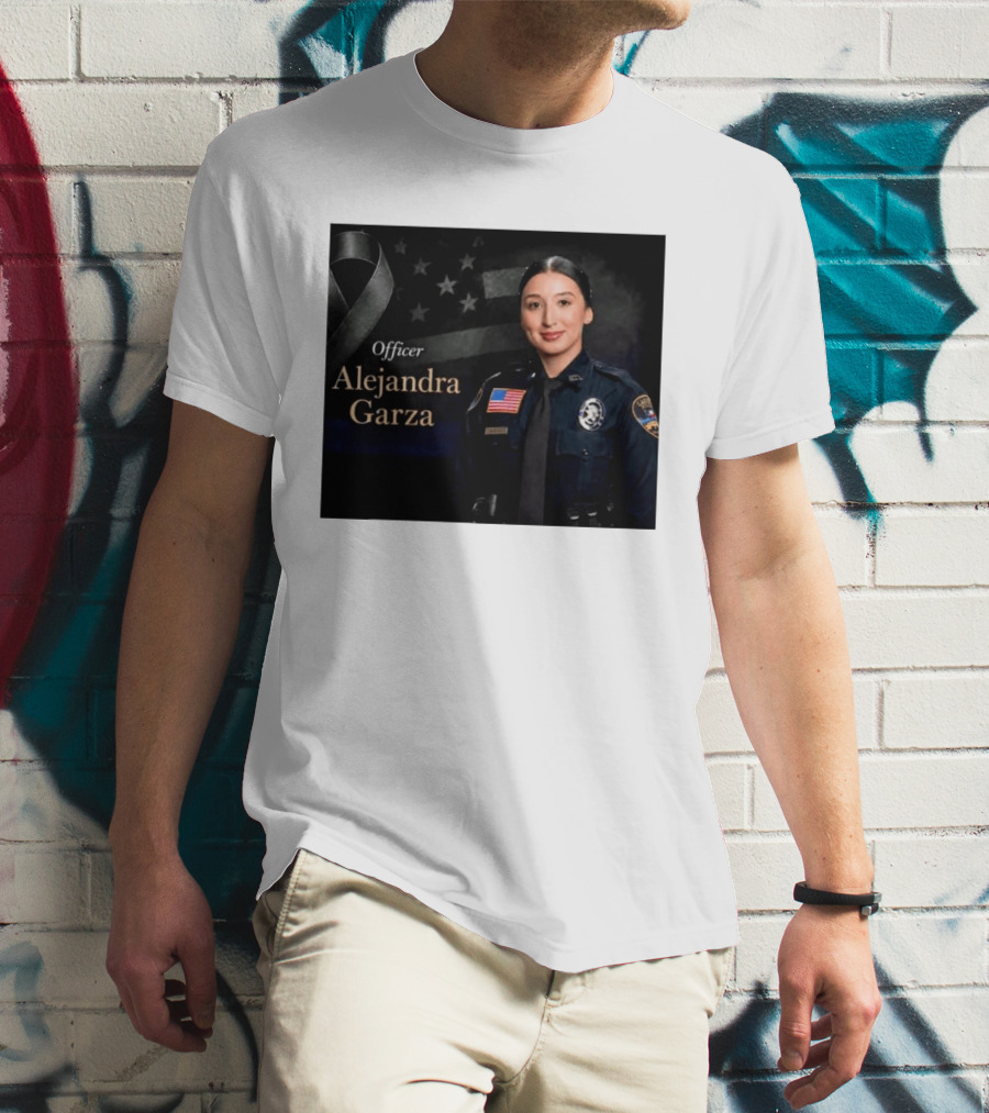 Officer Alejandra Garza Memorial Tribute With Flag And Ribbon T-Shirt