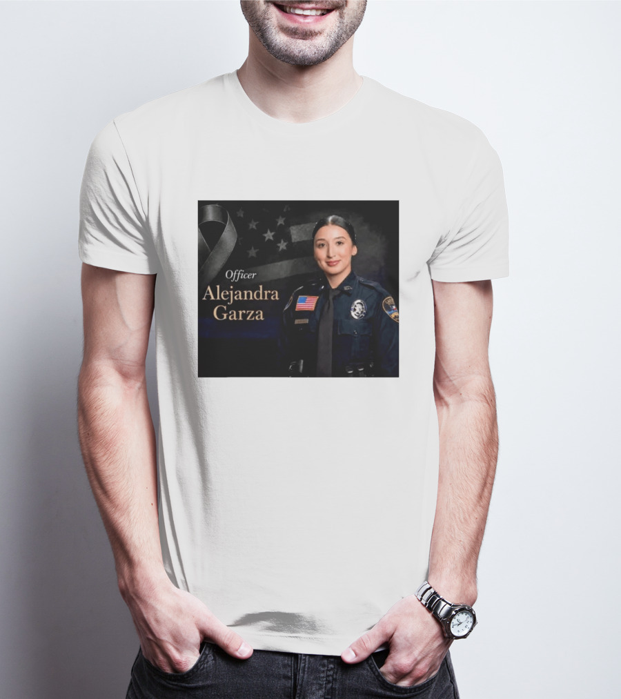 Officer Alejandra Garza Memorial Tribute With Flag And Ribbon T-Shirt