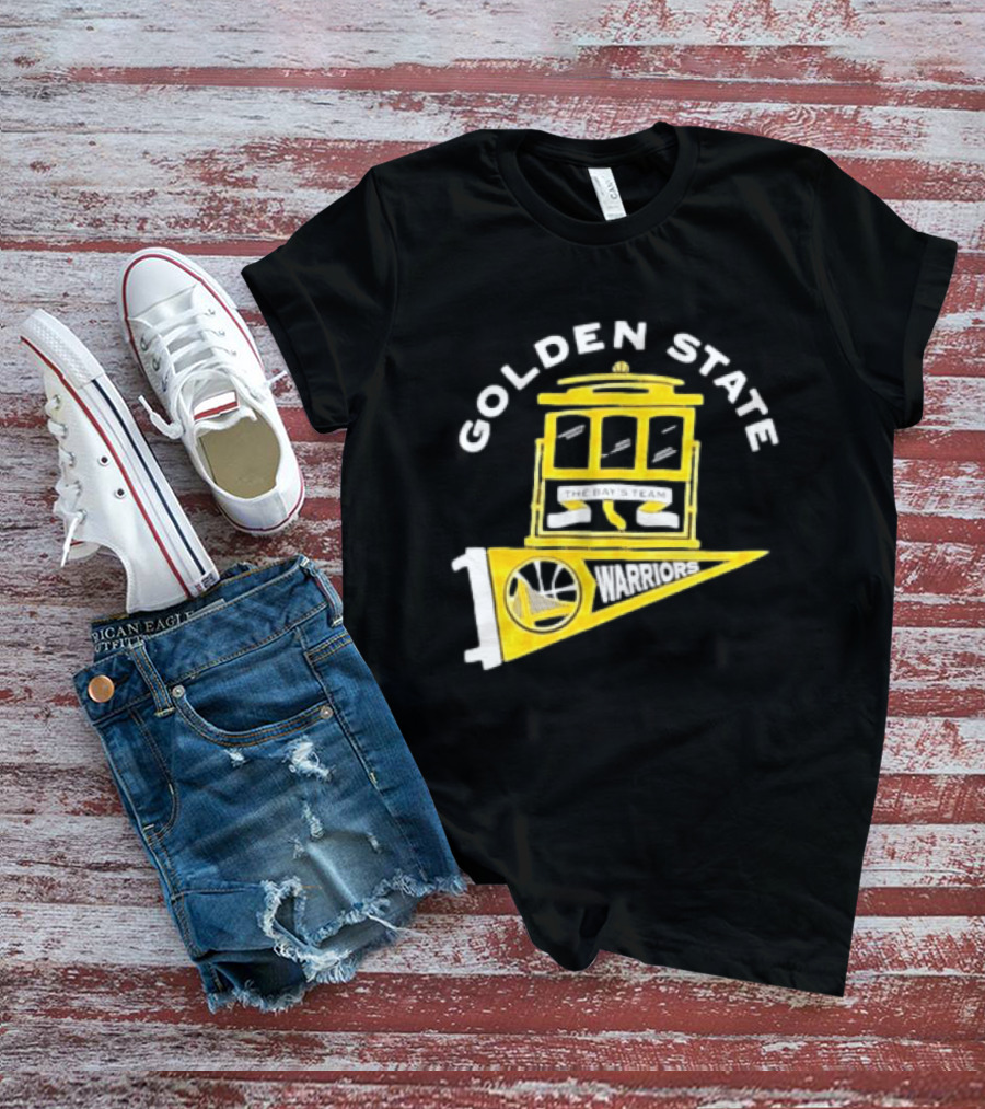 Golden State Warriors The Bays Team Warriors Banner And Cable Car T-Shirt