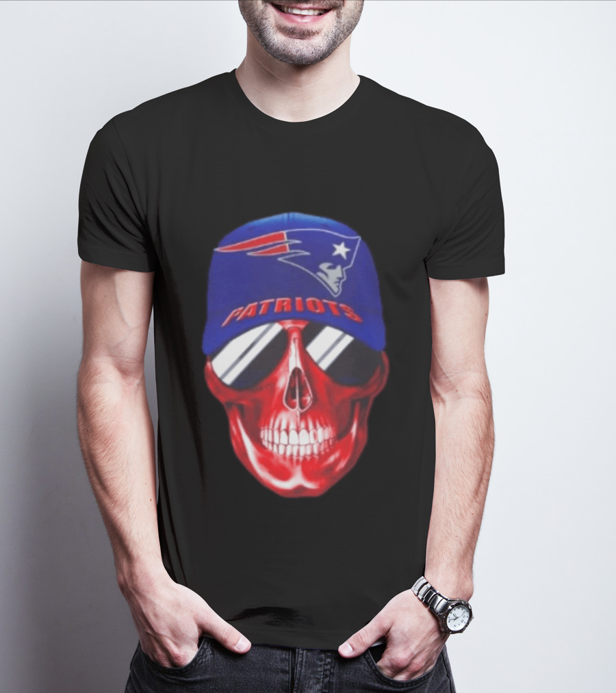 New England Patriots Cap Skull Smiling For Fans T-Shirt
