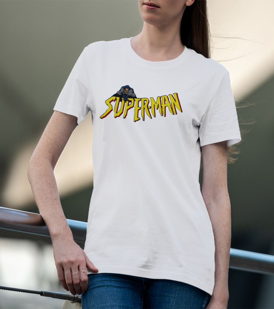 Batman Crouching On Superman Lettering DC Comics T-Shirt