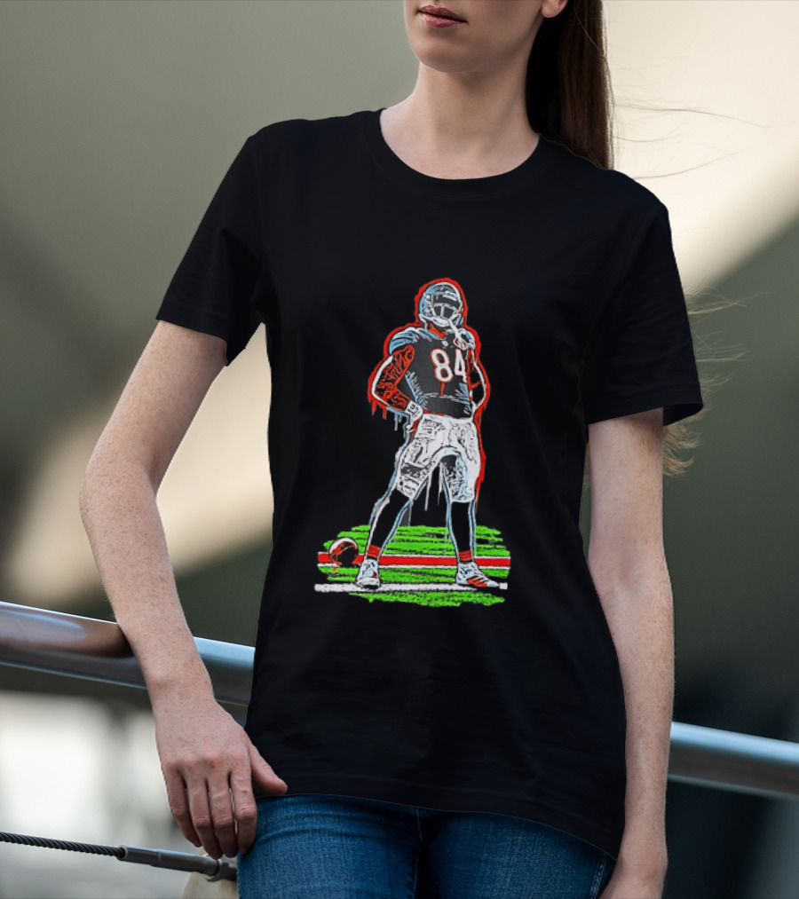 Original Colston Loveland Chicago Bears 84 Football Arms Akimbo Celly Graffiti T-Shirt