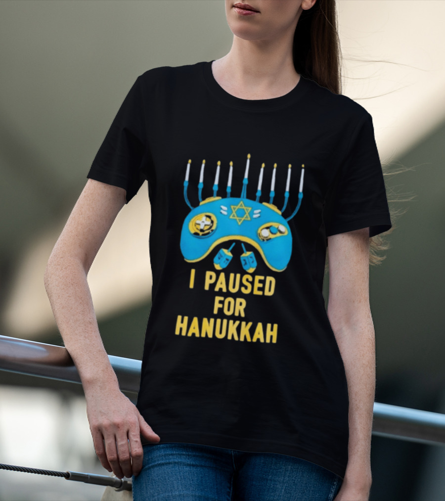 I Paused For Hanukkah Menorah Gaming Controller Star Of David T-Shirt