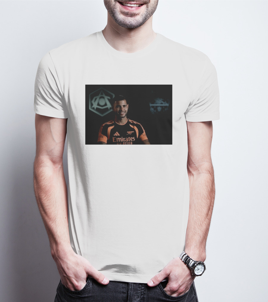 Emirates Fly Better Arsenal Move Ambitions Guimarães SOPHIA T-Shirt