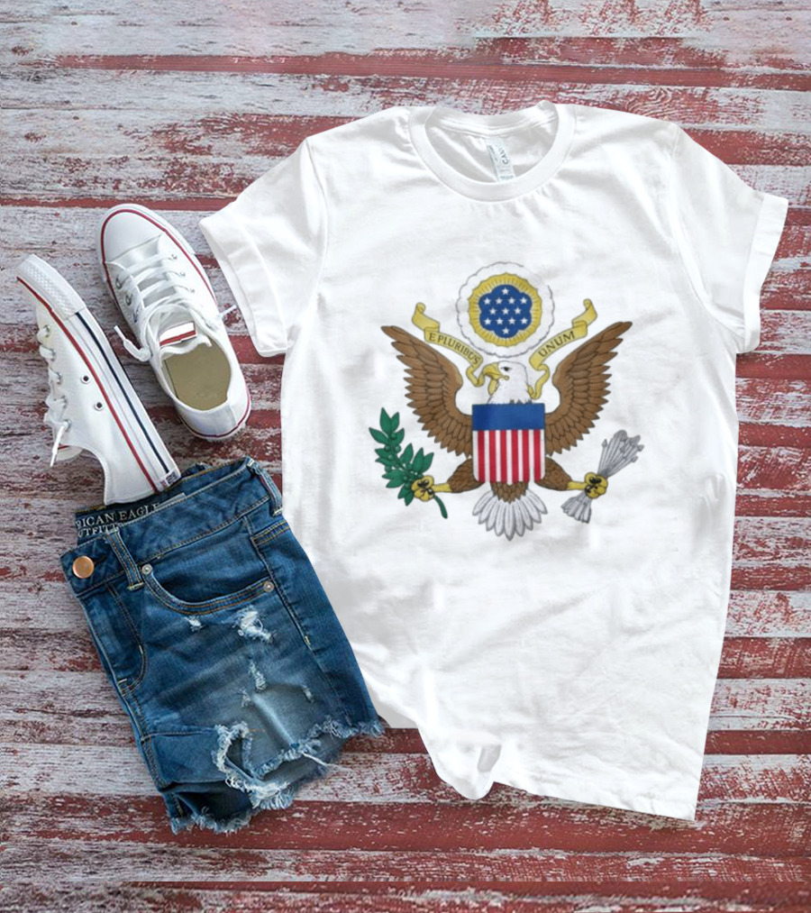 E Pluribus Unum United States Great Seal Bald Eagle Shield Stars T-Shirt