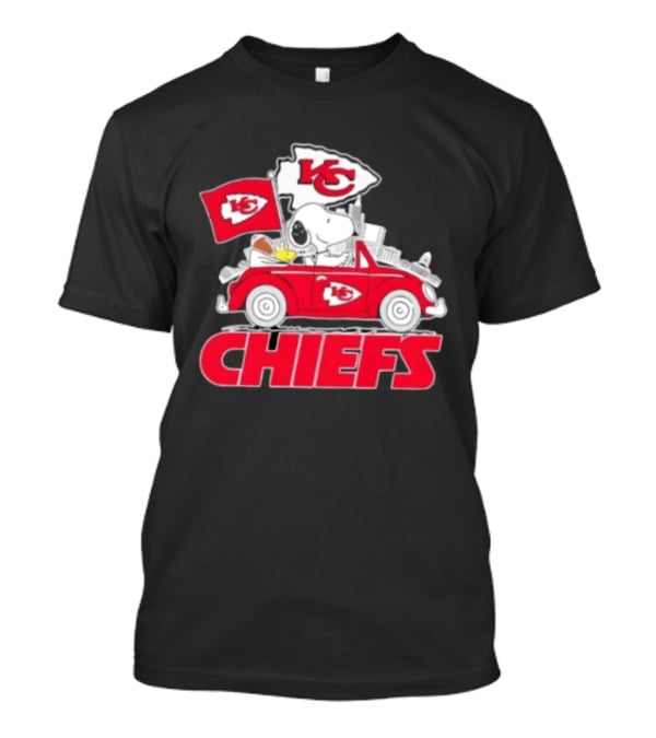 Snoopy Driving Kansas City Chiefs Car With Skyline And Flag T-Shirt