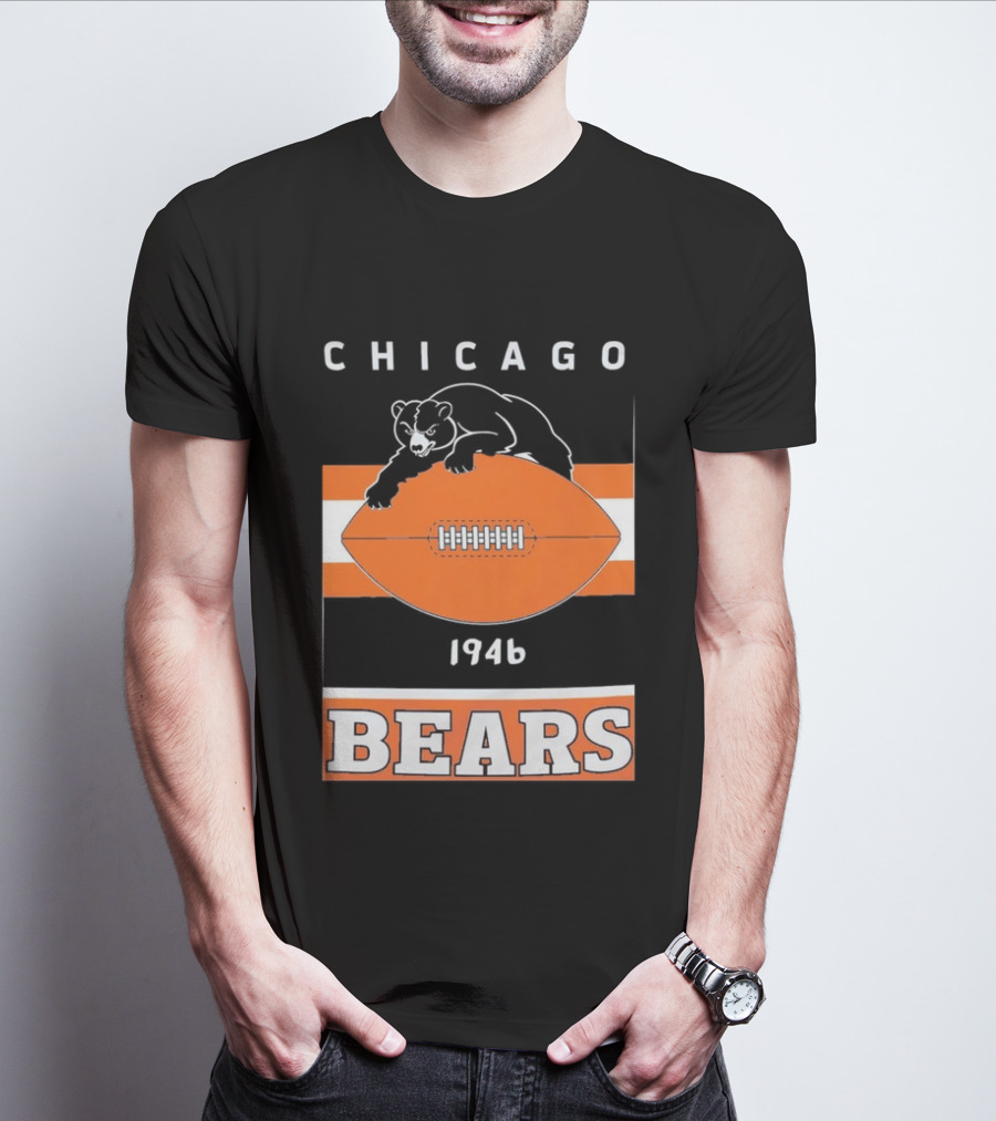 Chicago Bears 1946 Football Vintage Team History T-Shirt