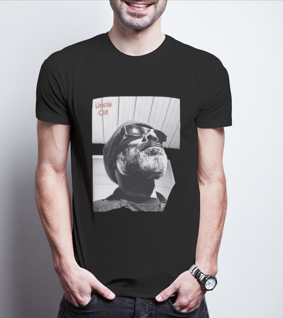 Uncle Clif Bring Back Common Sense Vintage Style Black And White Bearded Man In Sunglasses T-Shirt