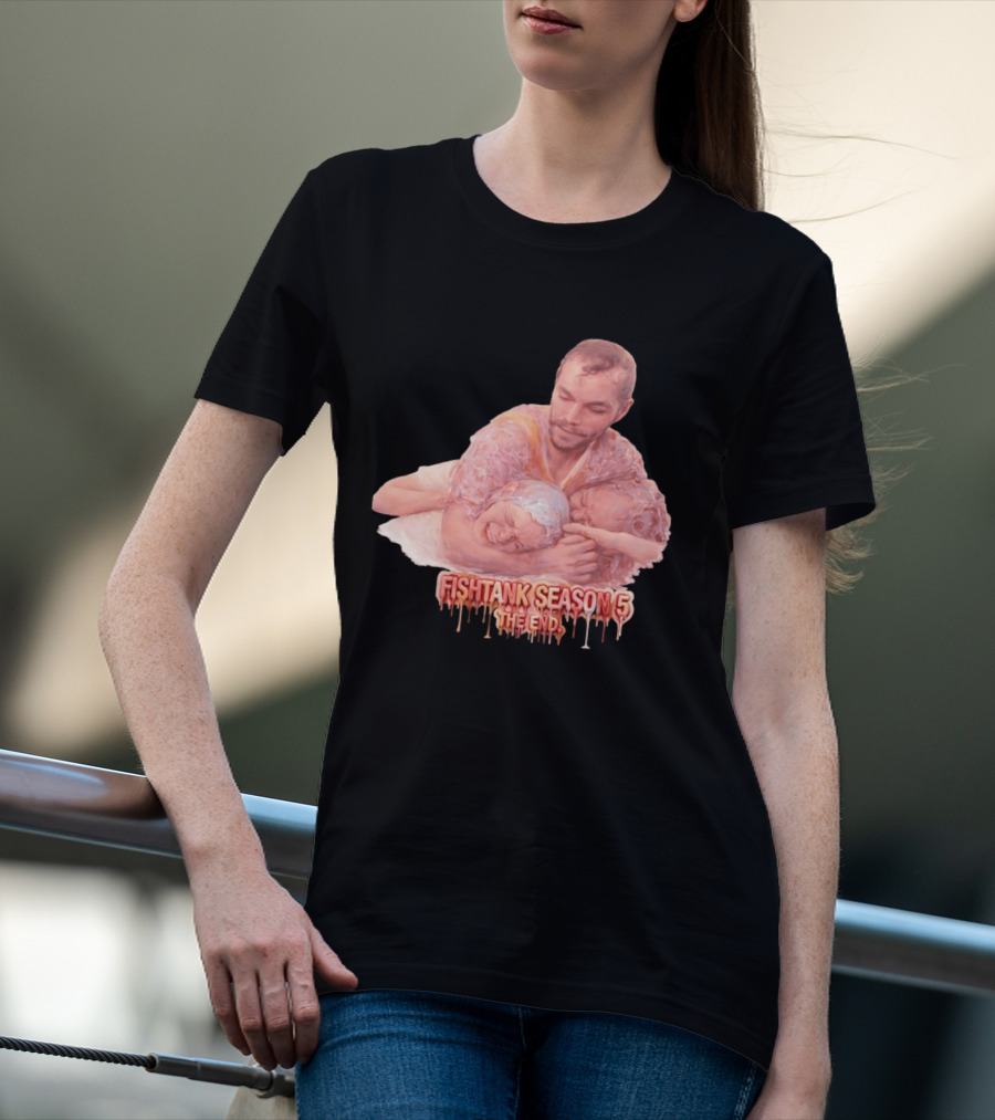 Fishtank Season 5 The End Dramatic Embrace Scene T-Shirt