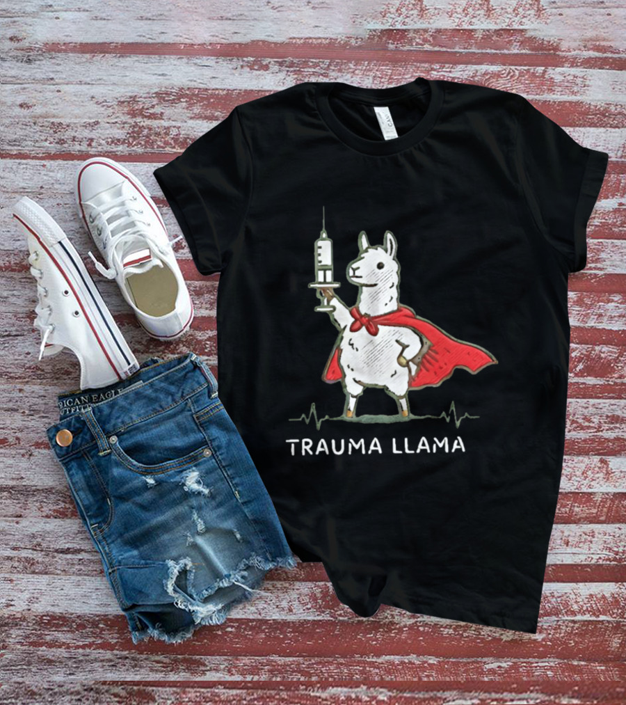 Trauma Llama Nurse Superhero Holding Syringe T-Shirt