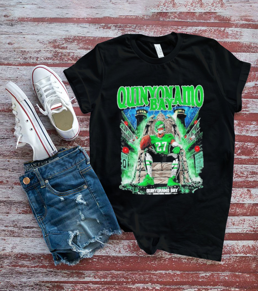 Quinyonamo Bay 27 Throne Football Block Q T-Shirt