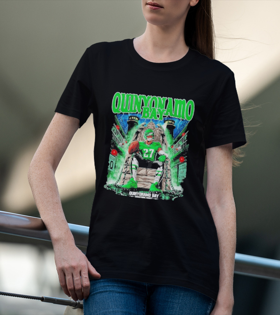 Quinyonamo Bay 27 Throne Football Block Q T-Shirt