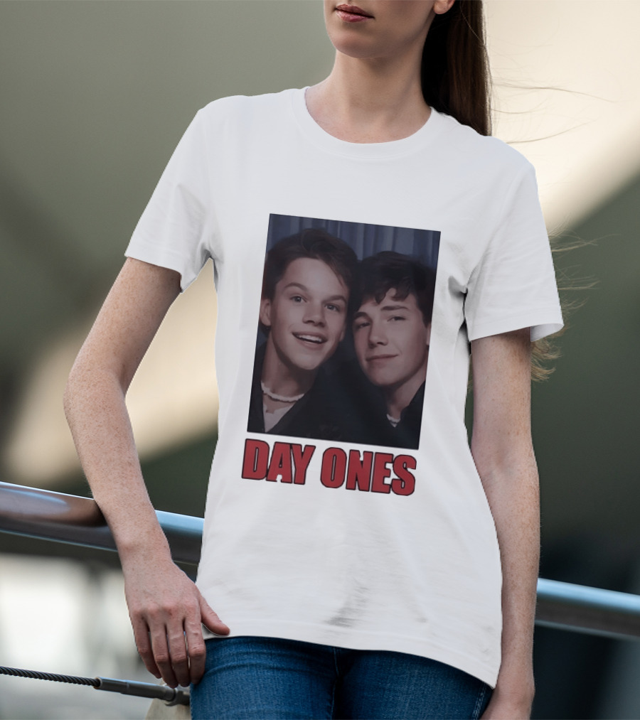 Ben Affleck Matt Damon Day Ones Friends Photobooth Nostalgia T-Shirt