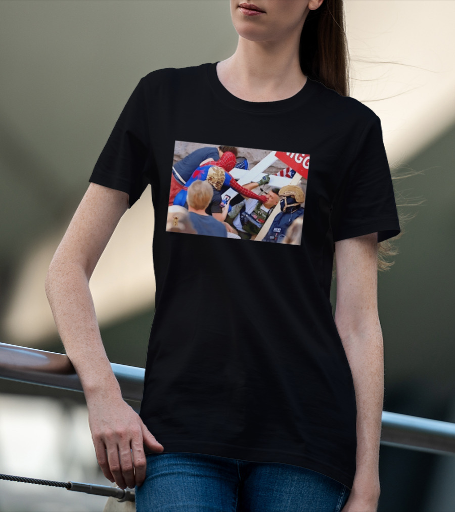 Spider Man Confrontation With Agent Superhero T-Shirt