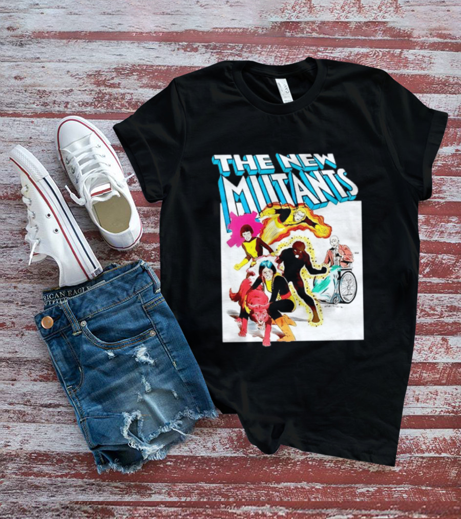 The New Mutants Marvel Comic Book Cover Featuring Iconic Characters T-Shirt
